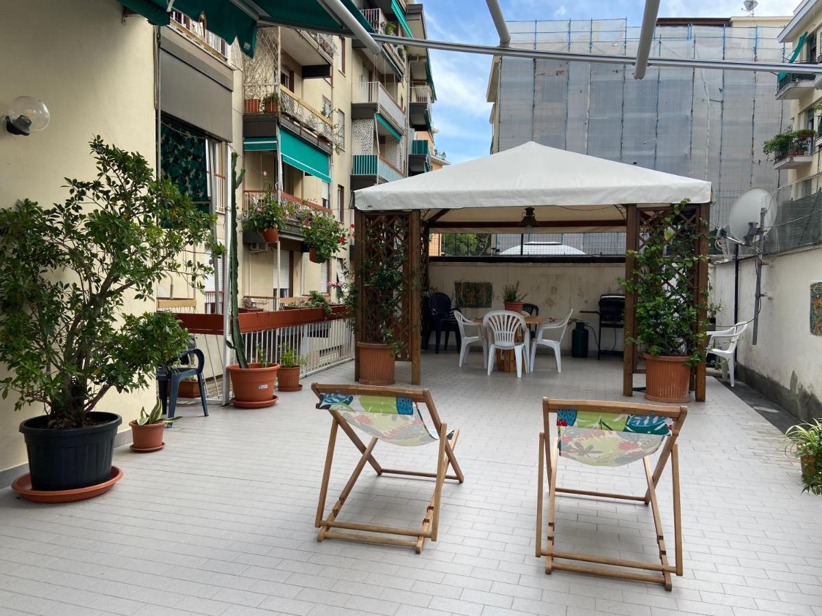 Sunny Apartment With Big Terrace Рапалло Екстер'єр фото